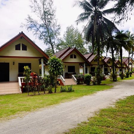 Smilebeach Resort Khaolak 蔻立 外观 照片