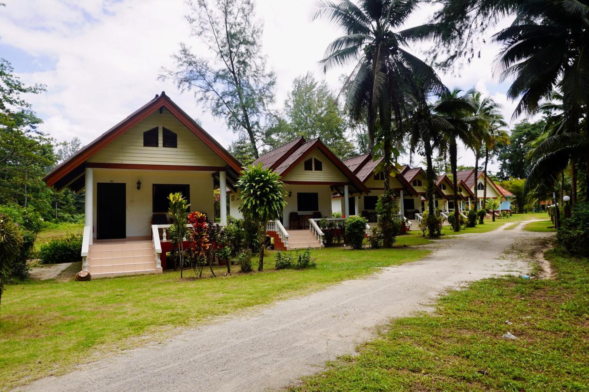 Smilebeach Resort Khaolak 蔻立 外观 照片